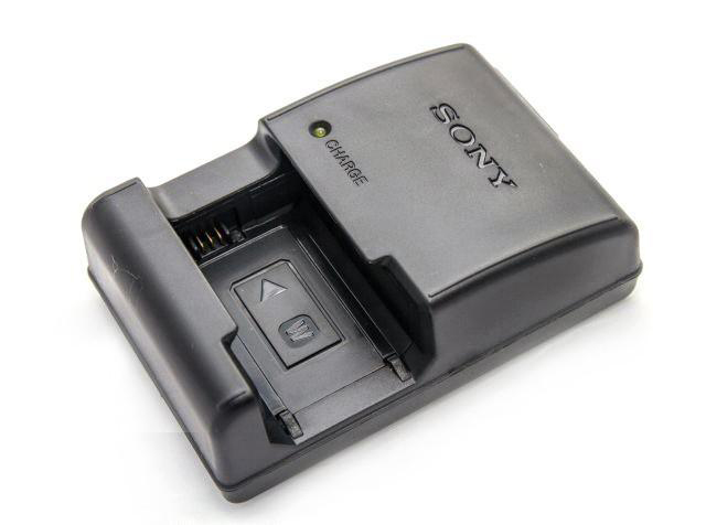 Sony-FW-50-Charger