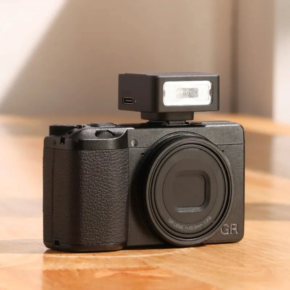 Ulanzi-SL02-Spark-Lite-Camera-Flash-Light-NEW-3 Ulanzi-SL02-Spark-Lite-Camera-Flash-Light-NEW-3